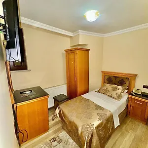 Grand Papirus Otel