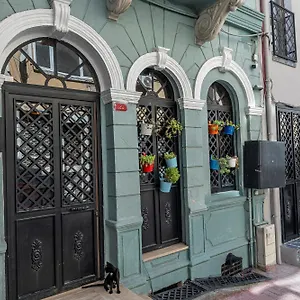 Calanthe Отель